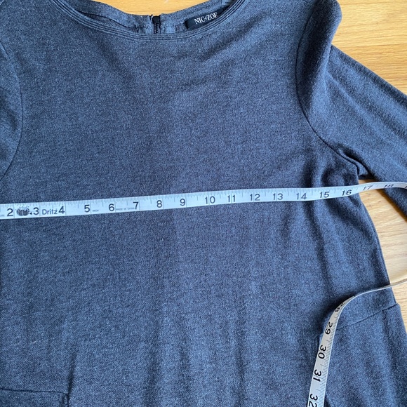 Nic & Zoe gray knit tunic,  small - Picture 8 of 11